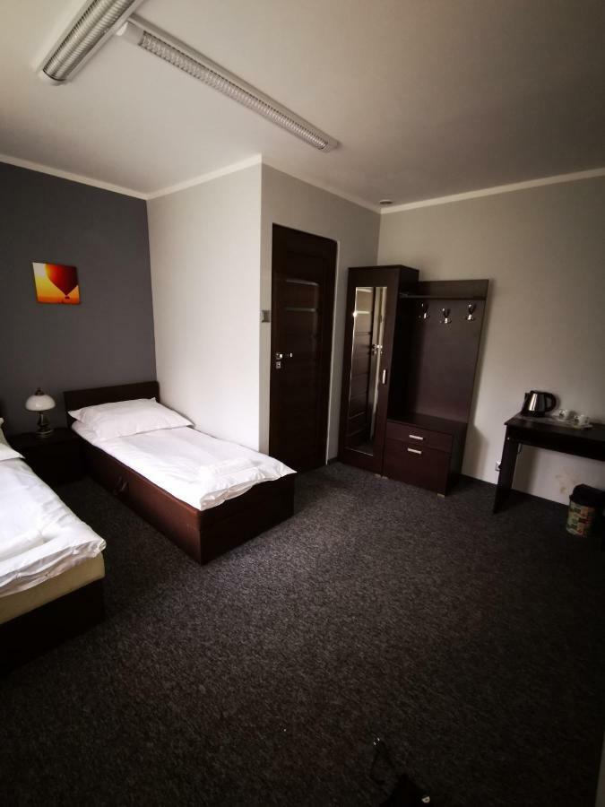 Hostel Karolinka Bedzin Ngoại thất bức ảnh